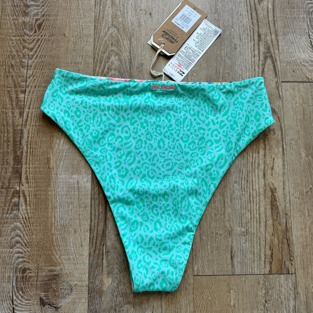 NWT Reversible Billabong High-Waisted Bikini Bottom